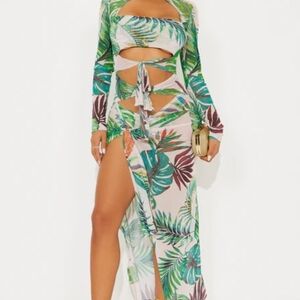 Fashion Nova Green and Cream Leaf Print Swim Cover-Up